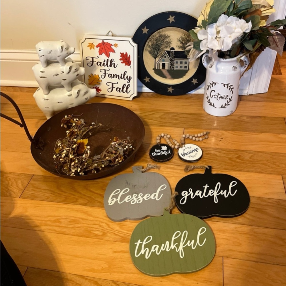 Farmhouse decor bundle